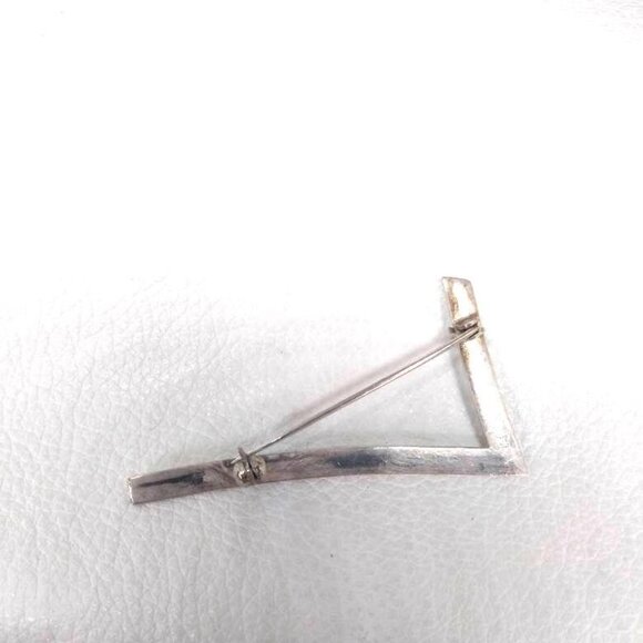 Check Mark Weird Shape Silver Broach different elegant vote ski slope Pinback - Picture 4 of 5